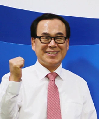 김기주